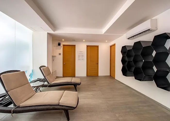 Perfect Steps From 5th Avenue And The Casa de férias